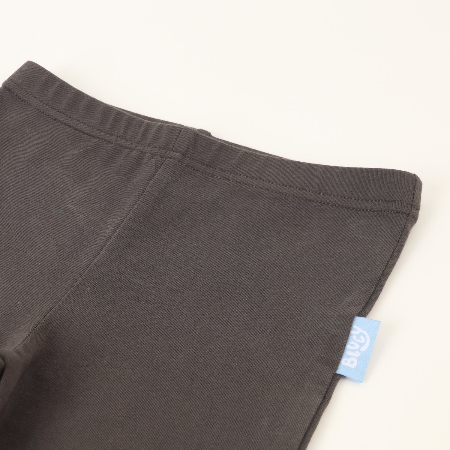 Conjunto Niña Colors Beige Bluey